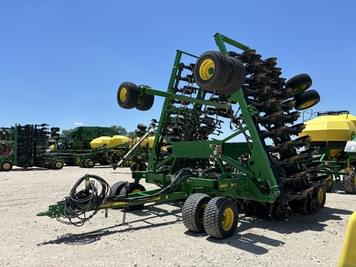 Main image John Deere 1890