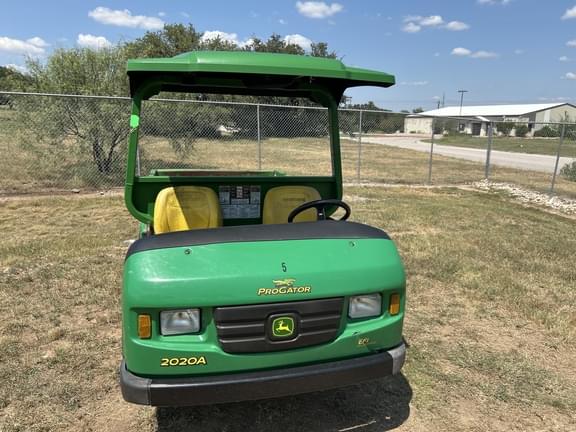 Image of John Deere Pro Gator 2020A equipment image 4