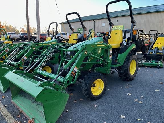 Image of John Deere 2025R equipment image 1