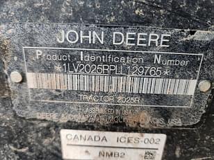 Main image John Deere 2025R 8