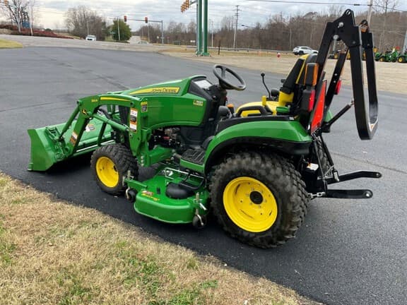 Image of John Deere 2025R equipment image 1