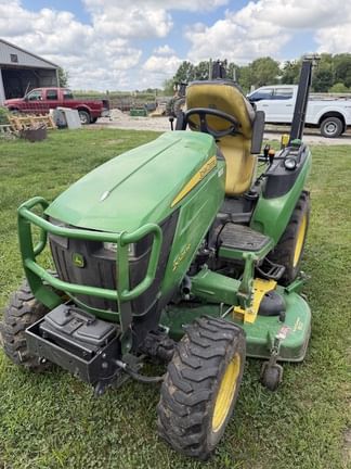 2020 John Deere 2025R Equipment Image0