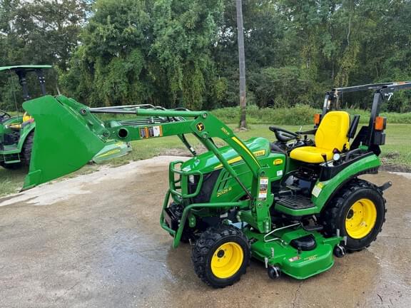 Image of John Deere 2025R equipment image 1