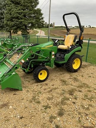 2020 John Deere 2025R Equipment Image0