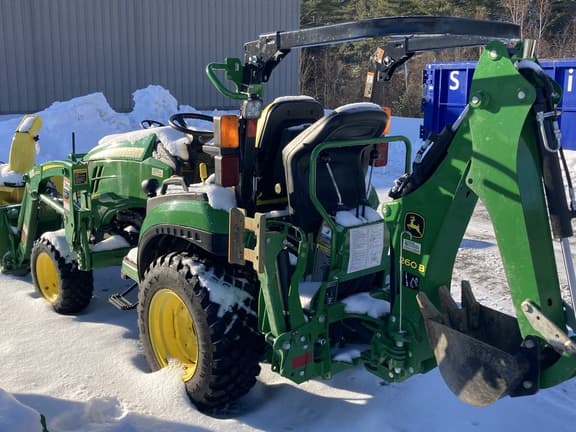 Image of John Deere 2025R equipment image 3
