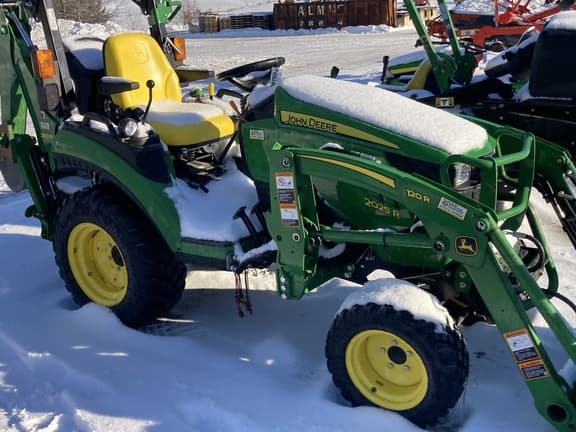 Image of John Deere 2025R Primary image