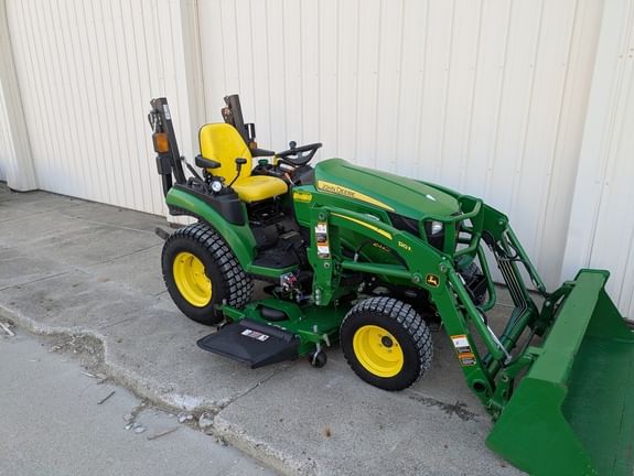 2020 John Deere 2025R Equipment Image0
