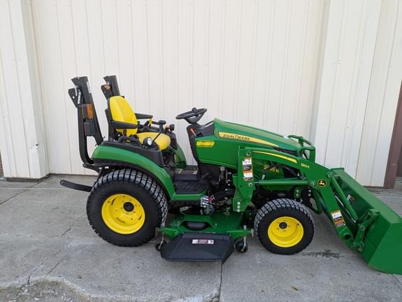 Image of John Deere 2025R equipment image 2
