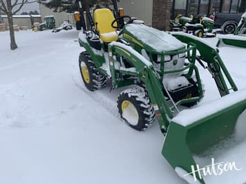 Main image John Deere 2025R