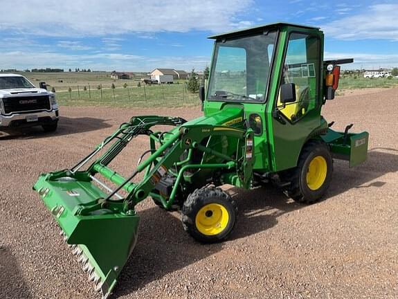 Image of John Deere 2025R Primary image