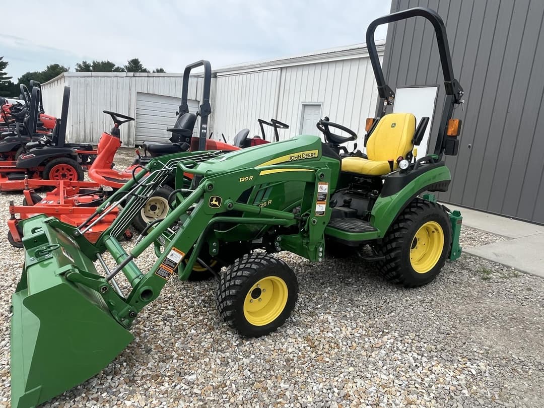 Image of John Deere 2025R Primary image