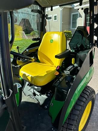 Image of John Deere 2025R equipment image 1