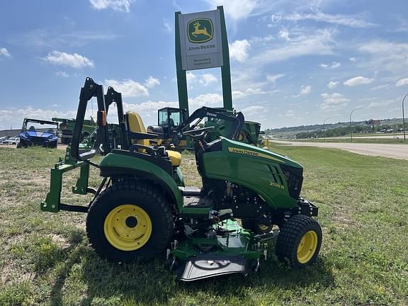 Image of John Deere 2025R equipment image 2