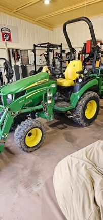 2020 John Deere 2025R Equipment Image0