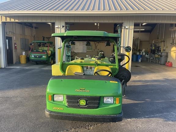 Image of John Deere Pro Gator 2030A equipment image 3