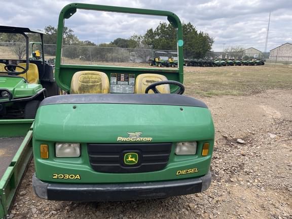 Image of John Deere Pro Gator 2030A equipment image 3
