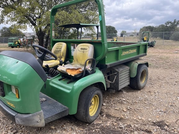 2020 John Deere Pro Gator 2030A Equipment Image0