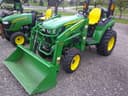 2020 John Deere 2032R Image