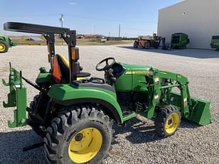 Main image John Deere 2032R 1