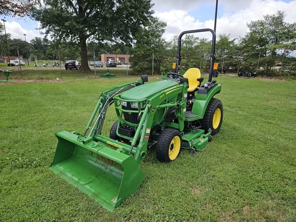 Image of John Deere 2032R Primary image