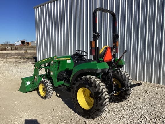 Image of John Deere 2038R equipment image 2