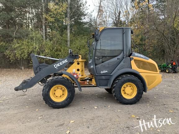 Image of John Deere 204L equipment image 3