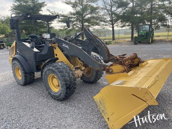 2020 John Deere 204L Equipment Image0