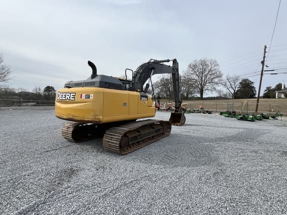 Image of John Deere 210G LC equipment image 3