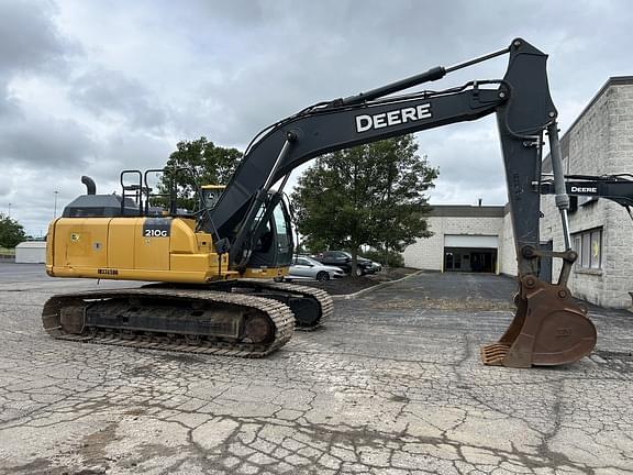 Image of John Deere 210G LC equipment image 3