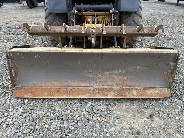 Image of John Deere 210L equipment image 4