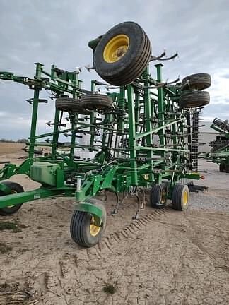 2020 John Deere 2230 Equipment Image0