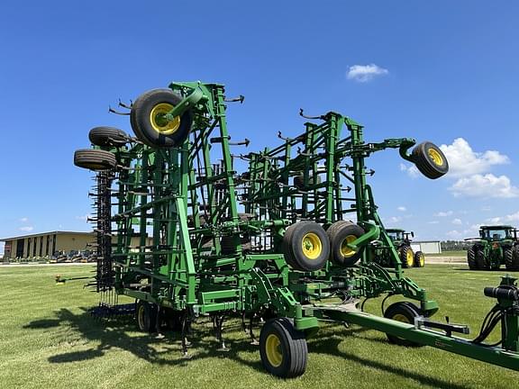 Image of John Deere 2230FH equipment image 1