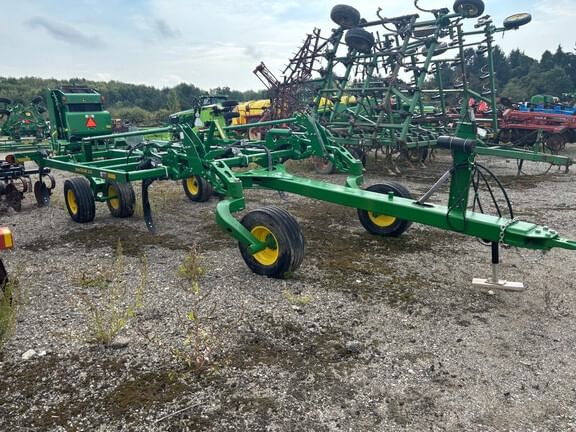 2020 John Deere 2430 Equipment Image0