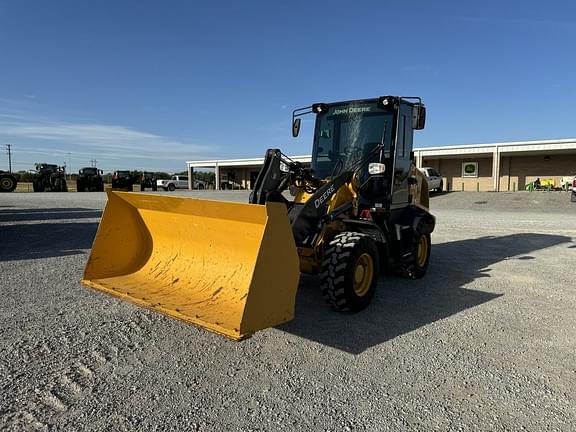 Image of John Deere 244L equipment image 4