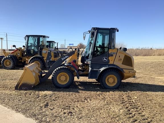 Image of John Deere 244L equipment image 2