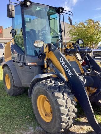 Image of John Deere 244L Primary image
