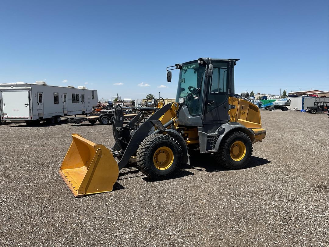 Image of John Deere 244L Primary image