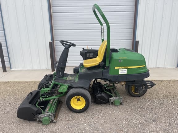 Image of John Deere 2500B Primary image