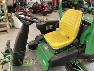 Main image John Deere 2500B 12