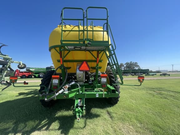 Image of John Deere 2510H equipment image 2