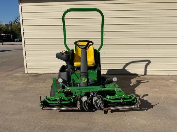 Image of John Deere 2550 equipment image 2