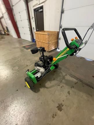 Image of John Deere 260SL equipment image 3