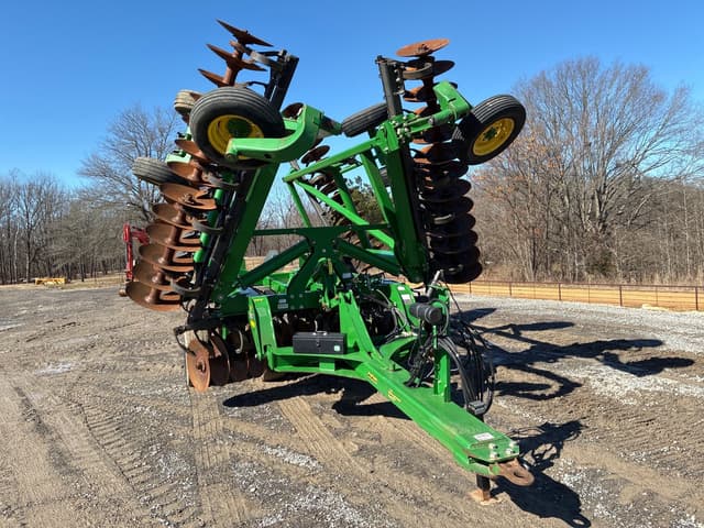 Image of John Deere 2633 equipment image 2