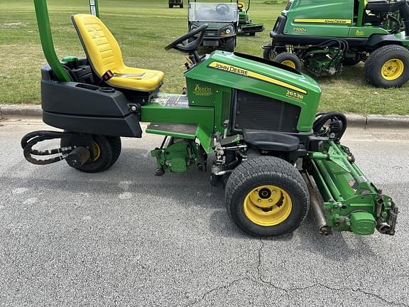 Image of John Deere 2653B equipment image 2