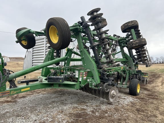 2020 John Deere 2660VT Equipment Image0