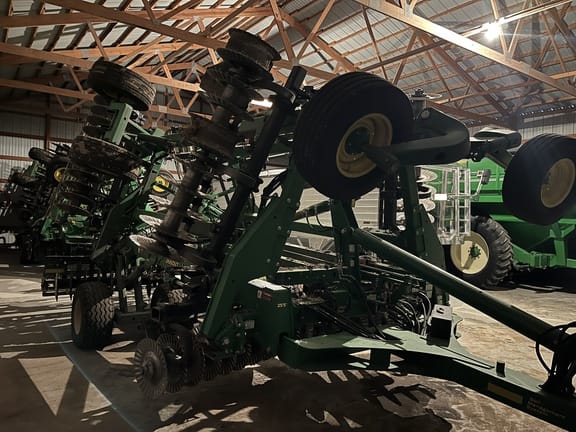 2020 John Deere 2660VT Equipment Image0
