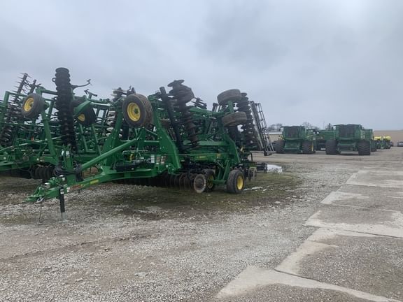 Main image John Deere 2660VT