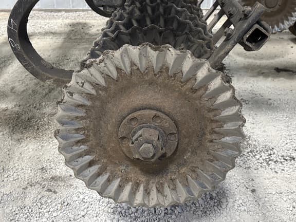 Image of John Deere 2660VT equipment image 4