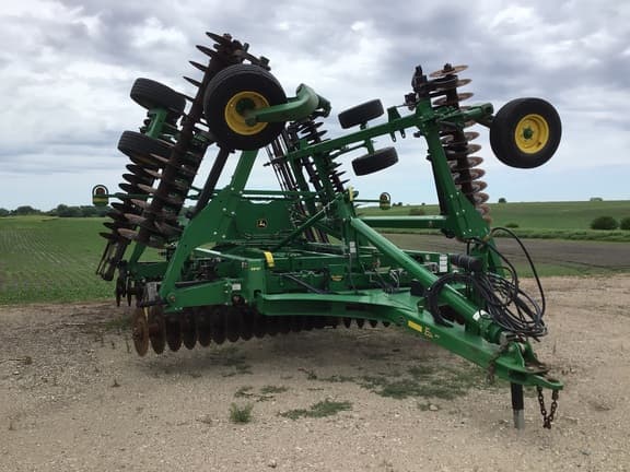 Image of John Deere 2660VT Primary image