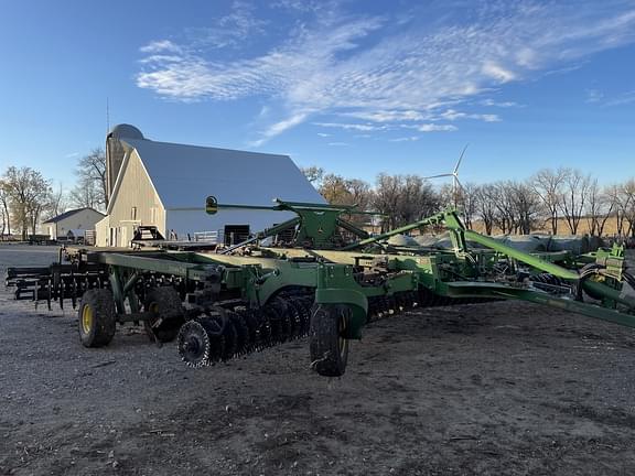 2020 John Deere 2660VT Equipment Image0